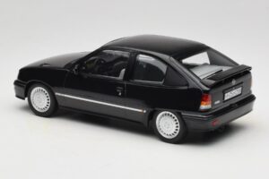 Opel Kadett E GSi Schwarz Metallic Helmut Schmidt Norev 1:18 183617 Druckguss — Bild 5 von 6