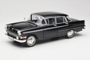 Opel Kapitan P1 Schwarz Revell 1:18 08822 Druckguss