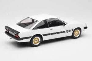 Opel Manta B Sport Weiß MCG 1:18 MCG18237 Druckguss — Bild 2 von 6