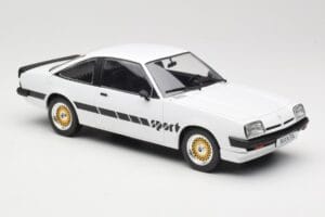 Opel Manta B Sport Weiß MCG 1:18 MCG18237 Druckguss — Bild 4 von 6