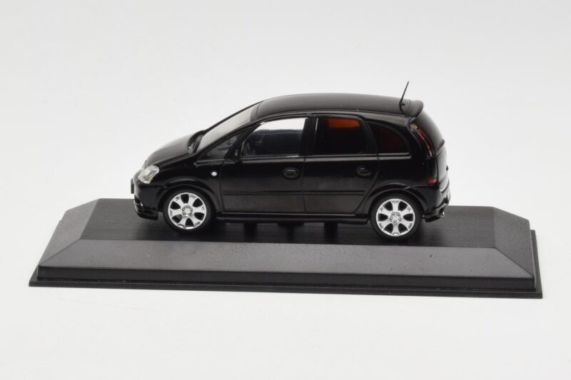 Opel Meriva OPC Schwarz Minichamps 1:43 Opel Meriva OPC Schwarz Minichamps 1:43 90399891 Druckguss