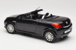 Opel Tigra TwinTop B Schwarz Norev 1:18 183600 Druckguss — Bild 7 von 8