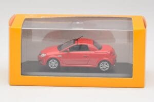 Opel Tigra TwinTop Magma Rot Minichamps 1:43 B24910027T Druckguss — Bild 4 von 4