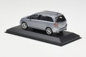 Opel Zafira A OPC Light Blue Metallic Minichamps 1:43 ZAFIRA001 Druckguss — Bild 3 von 4
