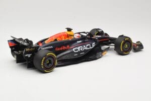 Red Bull Racing RB20 #1 M. Verstappen Winner China GP 2024 Minichamps 1:18 110240501 Druckguss — Bild 2 von 6