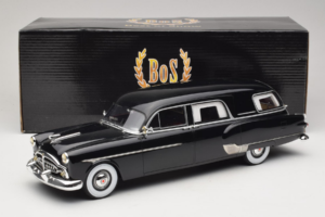 Packard Henney Schwarz BoS Models 1:18 BOS342 Druckguss — Bild 6 von 6
