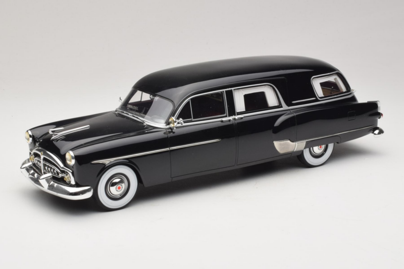 Packard Henney Schwarz BoS Models 1:18 BOS342 Druckguss
