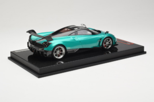 Pagani Huayra BC Green Metallic Yy Model 1:18 REMC020 Resin — Bild 3 von 7