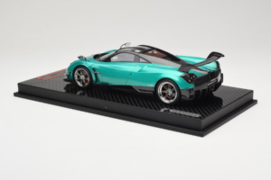 Pagani Huayra BC Green Metallic Yy Model 1:18 REMC020 Resin — Bild 5 von 7