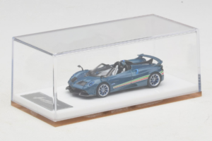 Pagani Huayra Tricolore Roadster Blau Henson & Heaven 1:64 PHTRB01 Resin — Bild 6 von 8