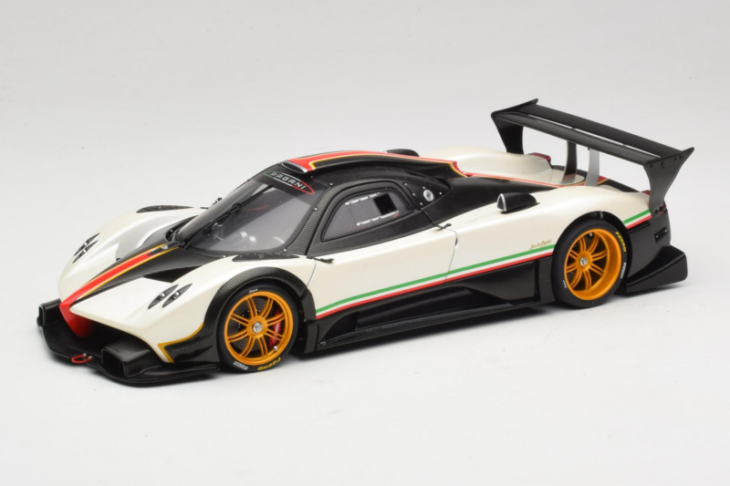 Pagani Zonda R Revolucion Weiß AUTOart 1:18 78262 Druckguss