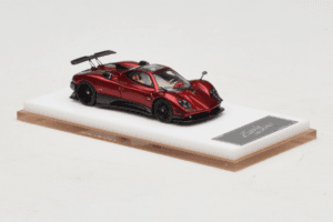 Pagani Zonda Tricolore Rot Henson & Heaven 1:64 PZTR01 Druckguss — Bild 4 von 7