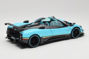Pagani Zonda Uno Carbon Hellblau Almost Real 1:18 850630001 Druckguss — Bild 3 von 8