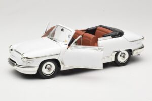 Panhard PL17 Cabriolet Weiß Solido 1:18 8174 Druckguss — Bild 2 von 8