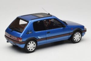 Peugeot 205 1.9 GTI Le Mans Miami Blue Otto 1:18 OT1153 Resin — Bild 2 von 6