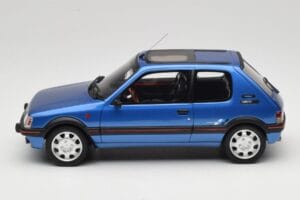Peugeot 205 1.9 GTI Le Mans Miami Blue Otto 1:18 OT1153 Resin — Bild 3 von 6
