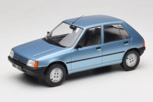 Peugeot 205 Blau MCG 1:18 MCG18491 Druckguss