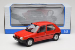 Peugeot 205 Rot MCG 1:18 MCG18492 Druckguss — Bild 6 von 6