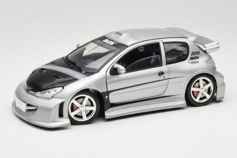 Peugeot 206 MTK Silber Solido 1:18 1817 Druckguss