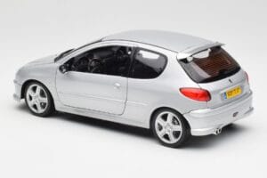 Peugeot 206 RC Aluminium Silber Norev 1:18 184726 Druckguss — Bild 7 von 8