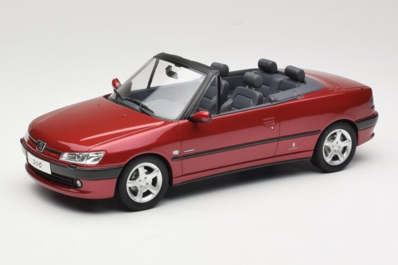 Peugeot 306 Cabriolet Rot Otto 1:18 OT042 Resin