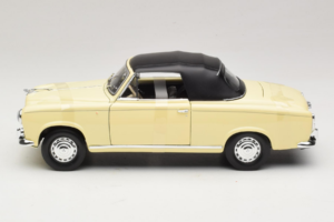 Peugeot 403 Cabriolet Beige Welly 1:18 12551HW Druckguss — Bild 3 von 6