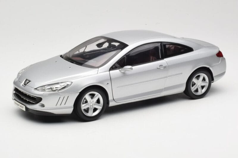 Peugeot 407 Coupe Silber Norev 1:18 184747 Druckguss