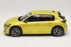 Peugeot E-208 GT Jaune Agueda Otto 1:18 OT1164 Resin — Bild 3 von 6
