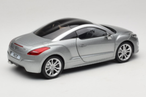 Peugeot RCZ Mercury Grey Norev 1:18 184875 Druckguss — Bild 3 von 8