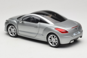 Peugeot RCZ Mercury Grey Norev 1:18 184875 Druckguss — Bild 7 von 8