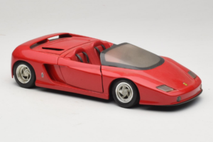 Pininfarina Mythos Rot Revell 1:18 8806 Druckguss — Bild 6 von 8