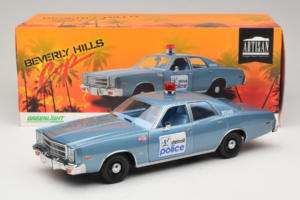 Plymouth Fury Beverly Hills PD Blau GreenLight 1:18 19069 Druckguss — Bild 8 von 8
