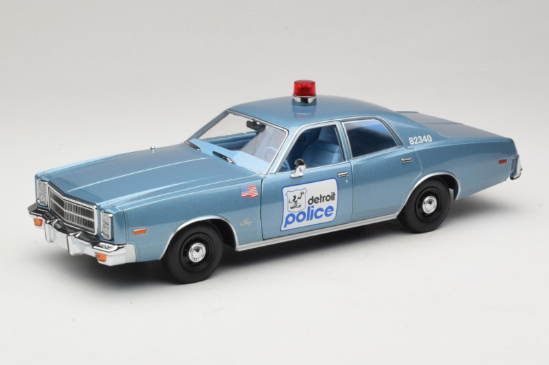 Plymouth Fury Beverly Hills PD Blau GreenLight 1:18 19069 Druckguss