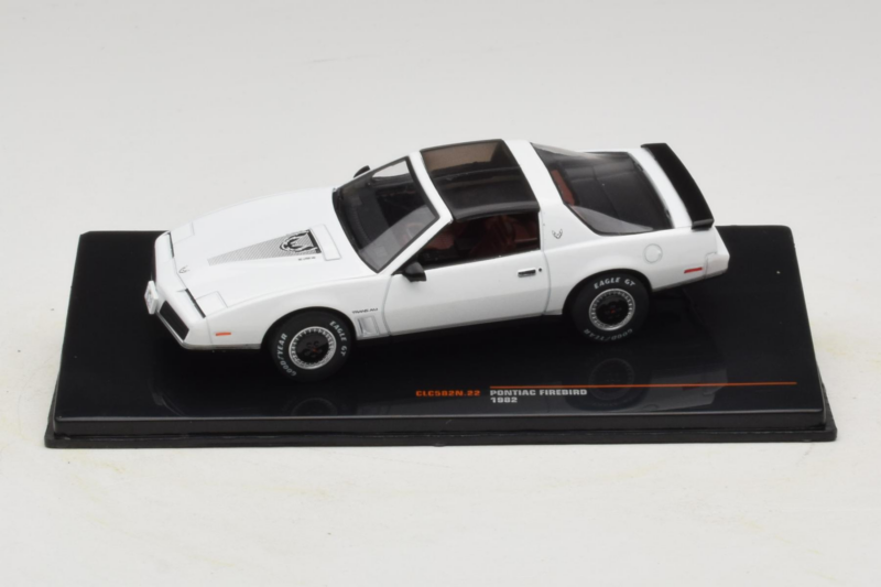 Pontiac Firebird Weiß IXO 1:43 CLC582N Druckguss