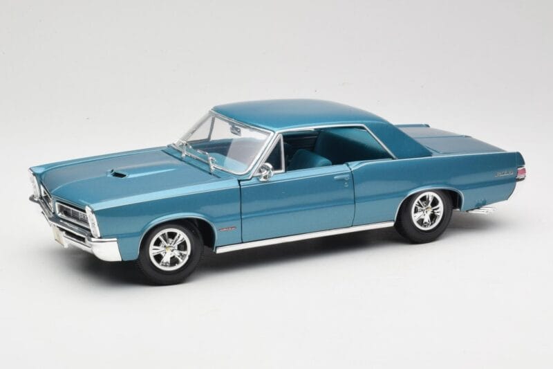 Pontiac GTO Hurst Edition Blau Maisto 1:18 531885 Druckguss