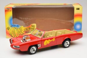 Pontiac GTO Monkeemobile Rot ERTL 1:18 33150 Druckguss — Bild 8 von 8