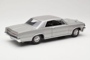 Pontiac GTO Silber Sun Star 1:18 1821 Druckguss — Bild 3 von 8