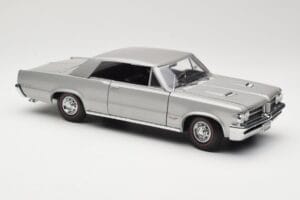 Pontiac GTO Silber Sun Star 1:18 1821 Druckguss — Bild 6 von 8