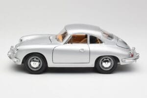 Porsche 356B Silber & Braunes Interieur Bburago 1:18 3021-M2 Druckguss — Bild 4 von 8