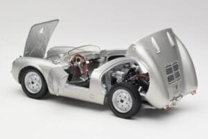Porsche 550 A Spyder Silber Maisto 1:18 50314 Druckguss — Bild 5 von 8