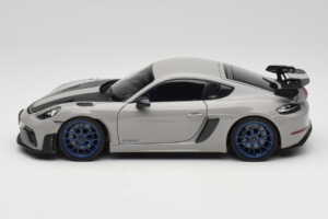Porsche 718 Cayman 982 GT4 RS Weissach Package Chalk Norev 1:18 187253 Druckguss — Bild 4 von 8