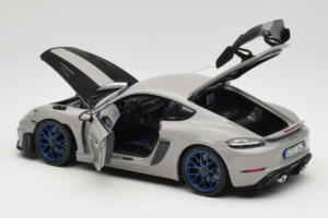 Porsche 718 Cayman 982 GT4 RS Weissach Package Chalk Norev 1:18 187253 Druckguss — Bild 5 von 8