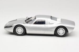 Porsche 904 GTS Norev 1:18 187440 Druckguss — Bild 3 von 6