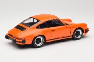 Porsche 911 930 Carrera 3.2 Signal Orange Minichamps 1:18 100063025 Druckguss — Bild 3 von 8