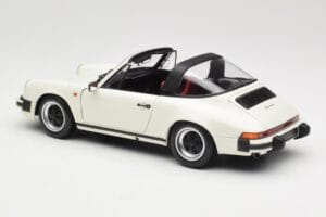 Porsche 911 930 Carrera Targa 3.2 Grand Prix White Minichamps 1:18 100063062 Druckguss — Bild 7 von 8
