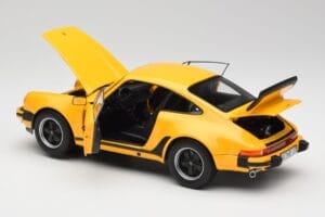 Porsche 911 930 Turbo 3.0 Gelb Norev 1:18 187579 Druckguss — Bild 5 von 8