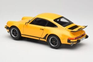 Porsche 911 930 Turbo 3.0 Gelb Norev 1:18 187579 Druckguss — Bild 7 von 8