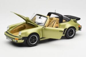 Porsche 911 930 Turbo Targa Grün Metallic Norev 1:18 187526 Druckguss — Bild 2 von 10