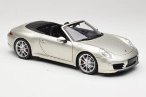 Porsche 911 991 Carrera S Cabriolet GT Silber Metallic Minichamps 1:18 100061030 Druckguss — Bild 6 von 8