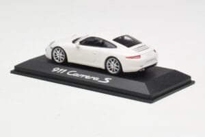 Porsche 911 991 Carrera S Weiß IAA Frankfurt 2011 Minichamps 1:43 WAX20100090 Druckguss — Bild 4 von 5